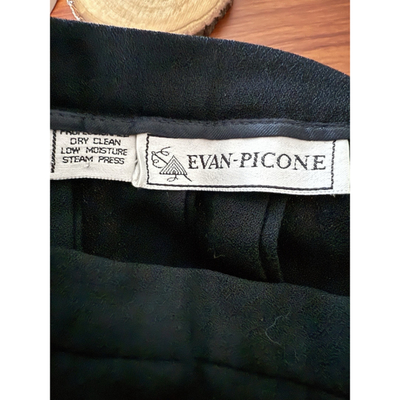 Vintage 100% Worsted Wool Evan Picone Black Unlined Skirt Zip Size 4 Workwear - Picture 3 of 4